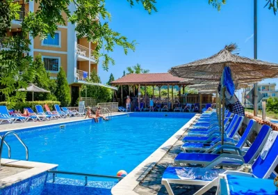 Vemara Club Hotel