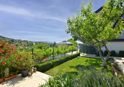 Villa Mak